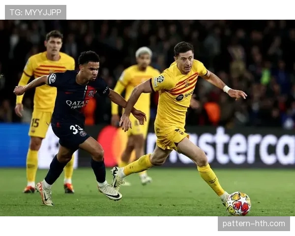 莱万进球数据背后的含金量争议:如何理解其终结与角色适配? 莱万进球数据背后的含金量争议:如何理解其终结与角色适配?