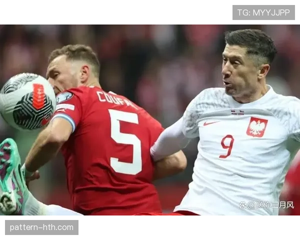 莱万多夫斯基生涯轨迹解析：传统中锋向全能终结者的进化